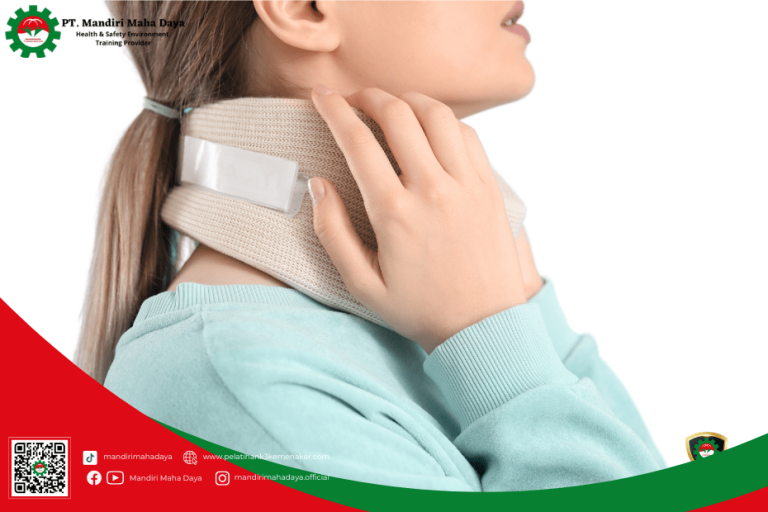 Peran Penting dan Jenis-Jenis Collar Neck dalam P3K 6 Collar Neck-min