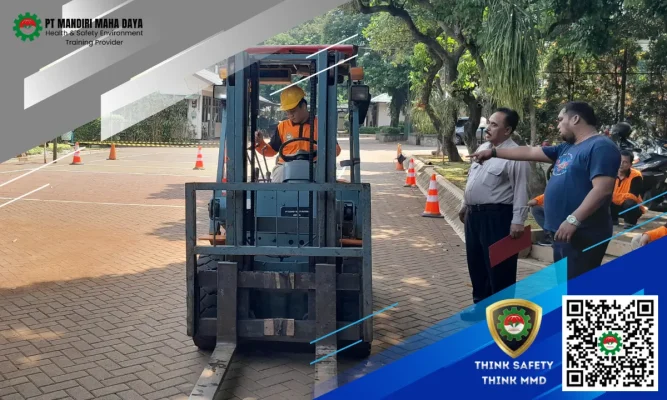 Tips Mengoperasikan Forklift