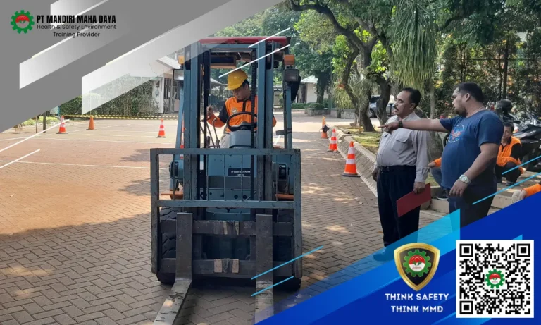 Tips Mengoperasikan Forklift